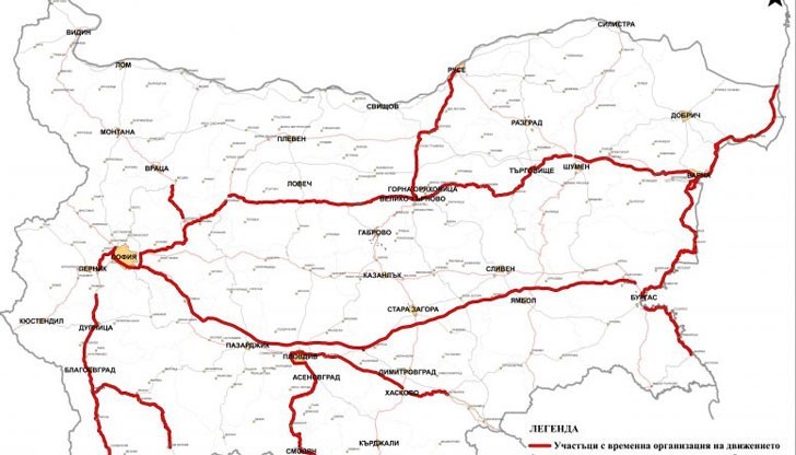 елта е да се повиши безопасността на движението при очаквания засилен трафик на Гергьовден, съобщават от Агенция "Пътна инфраструктура"