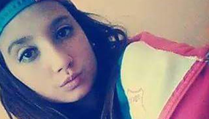 Памела от снимката е в неизвестност от 2 седмици