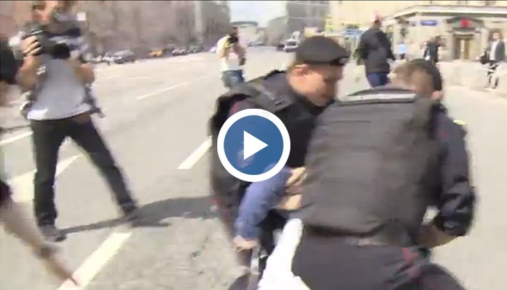 Елена Кахтарьова: Не на евро гей ценностите. Не на евро гей пътя за развитие. Само Русия и само победа!