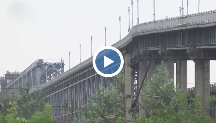 Подготвителният ремонт на пътната настилка от румънска страна започна преди седмица