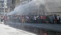 Турската полиция използва водни оръдия за да разпръсне гей парада