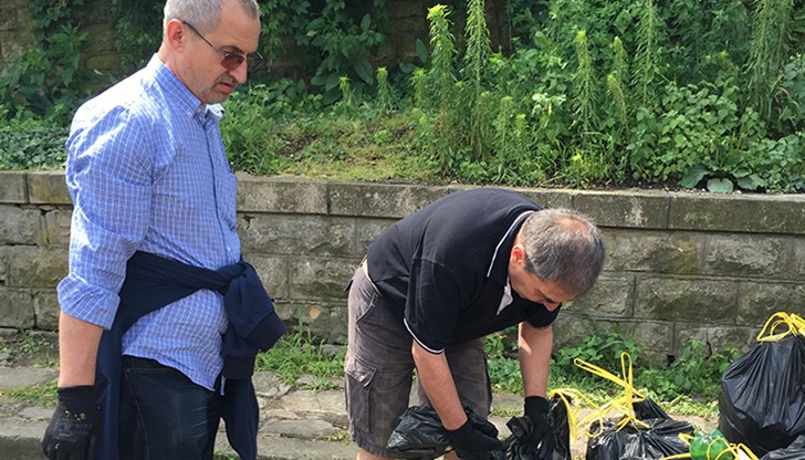 Инициативата „Да изчистим България заедно – 2015 г.“, днес се провежда под наслов „Да изчистим заедно крайбрежието на р. Дунав и реките на България“