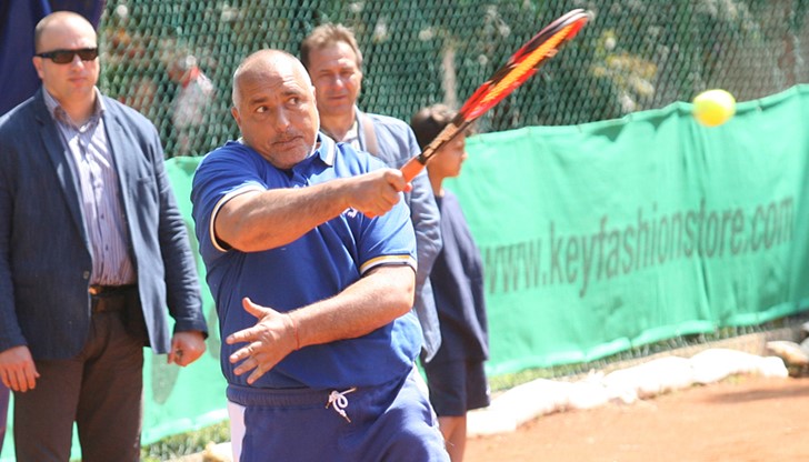 Българският тенис аматьор "догонва" по майсторството и интензитета Григор Димитров