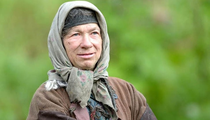 Вълци, мечки, борчета и вледеняващ сибирски вятър е единственото, което отшелничката вижда около себе си Вълци, мечки, борчета и вледеняващ сибирски вятър е единственото, което отшелничката вижда около себе си