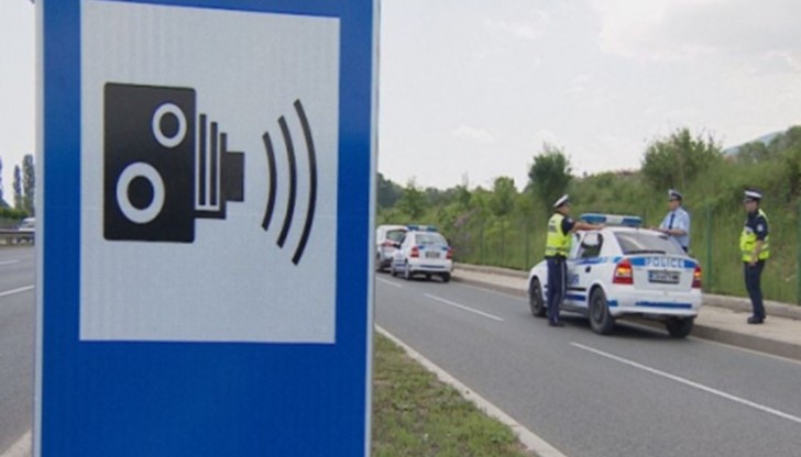 Камерите снимат 100-на шофьори нарушители всеки ден