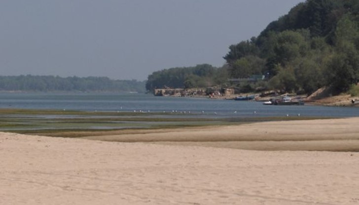 Идеята на организаторите е участниците не само да почистват, но и да се наслаждават на природата, да плажуват, да рисутват! Идеята на организаторите е участниците не само да почистват, но и да се наслаждават на природата, да плажуват, да рисутват!