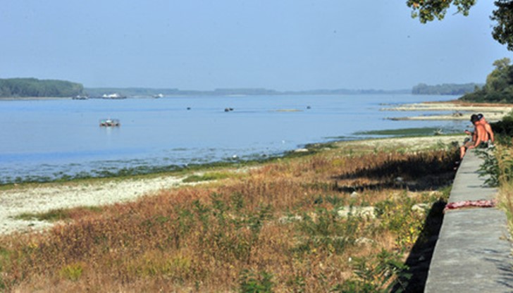 Пада нивото на реките Русенски Лом, Искър и Янтра