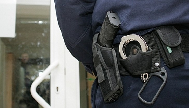 "Отвратена съм вече от тази наша полицейска държава", допълва сестрата "Отвратена съм вече от тази наша полицейска държава", допълва сестрата