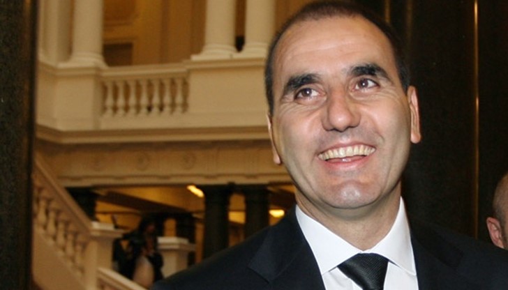 Каквото сме позволили да ни забъркат, такова ще сърбаме...