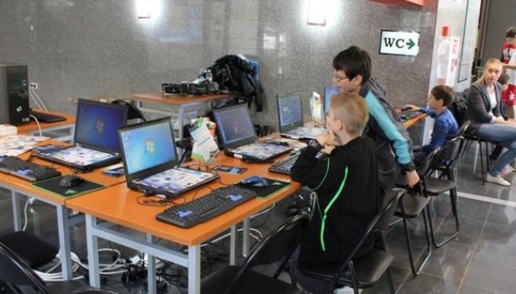 Startup Factory стартира летни безплатни ИТ курсове в Русе