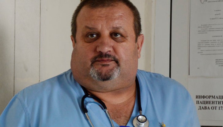 Д-р Йордан Томов пръв открил детето си, но било късно да помогне Д-р Йордан Томов пръв открил детето си, но било късно да помогне