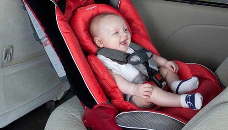 Комисията за защита на потребителите (КЗП) започна масови проверки на детските столчета за автомобили