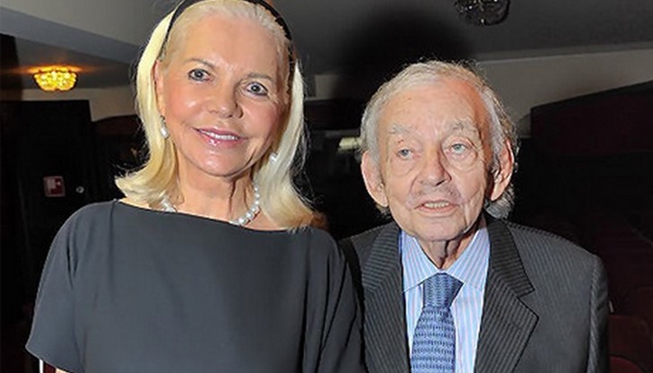 "Спестовността действително не е поза", твърди Влашек "Спестовността действително не е поза", твърди Влашек