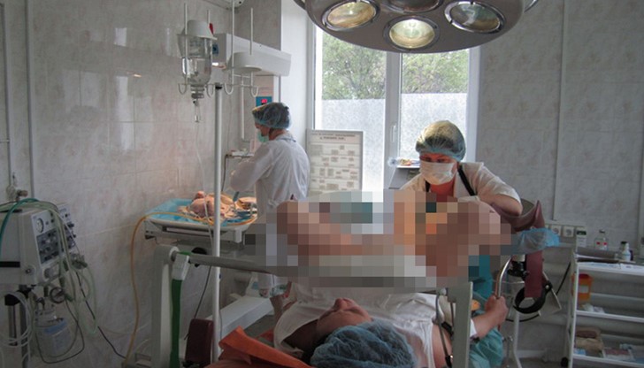 Бременни жени с хепатит С и сифилис пълнят родилните отделения в цялата страна! Бременни жени с хепатит С и сифилис пълнят родилните отделения в цялата страна!