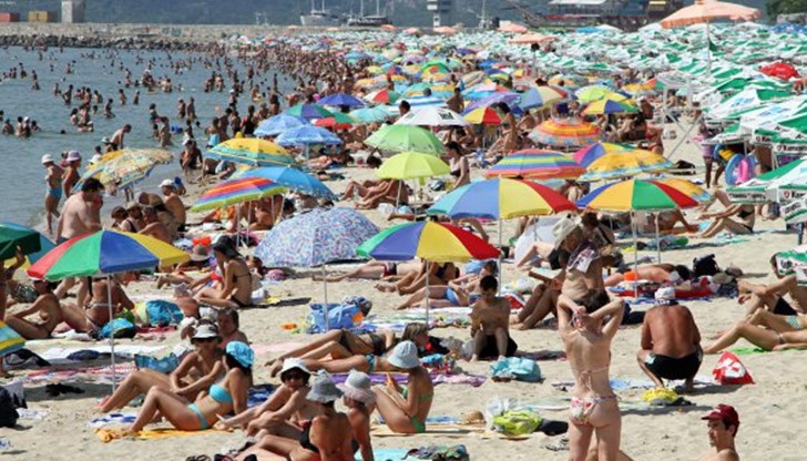 Те ще прескочат до плажа само за един уикенд почивка Те ще прескочат до плажа само за един уикенд почивка