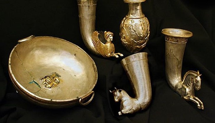 Разходите по анализа ще бъдат поети от Музей Лувър