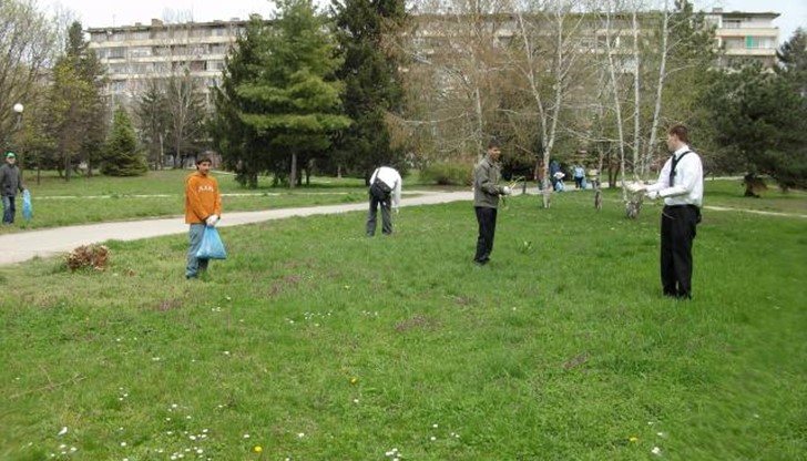 Надяваме се, че и тази година към тях ще се присъединят много съграждани / снимката е илюстративна Надяваме се, че и тази година към тях ще се присъединят много съграждани / снимката е илюстративна