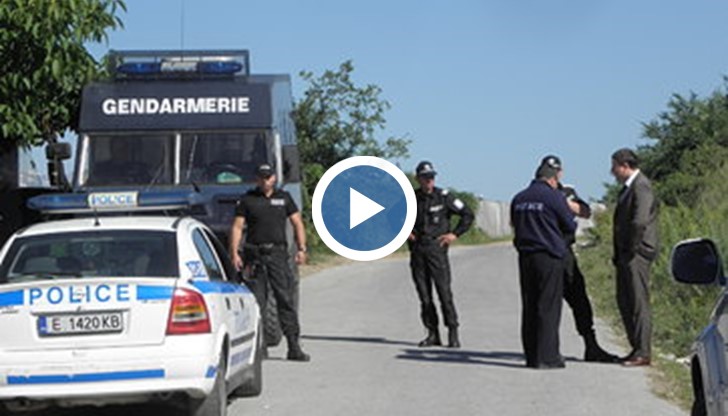 Хората настояват ромите без адресна регистрация незабавно да бъдат изселени, а къщите им съборени