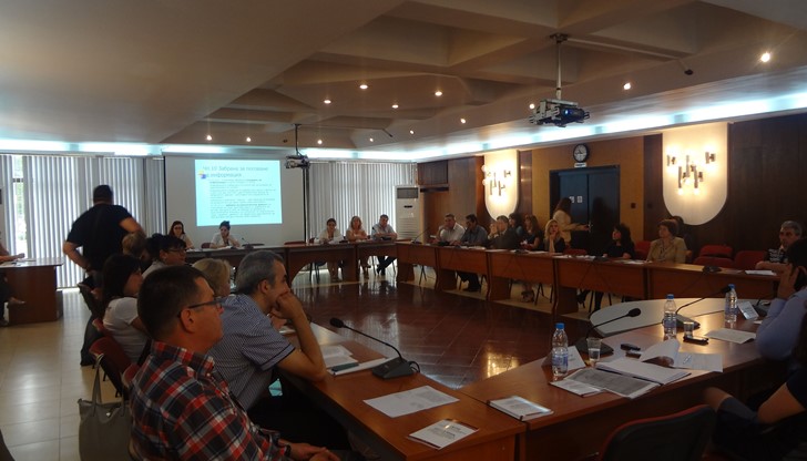 Лектор на срещата беше д-р Николов