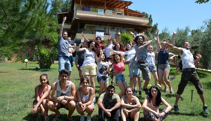 От 19 до 28 юни, в Неа Моудания, Гърция, се проведе младежки обмен по програма „Еразъм+“