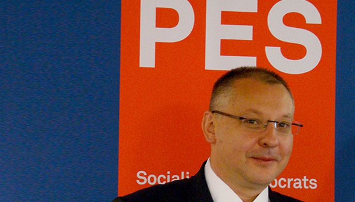 Станишев бе преизбран преди минути за лидер на европейските социалисти с гласовете на 283 от подадените 404 валидни бюлетини