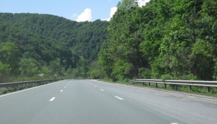 Забраната се отнася за всички периоди, в които ... Забраната се отнася за всички периоди, в които ...