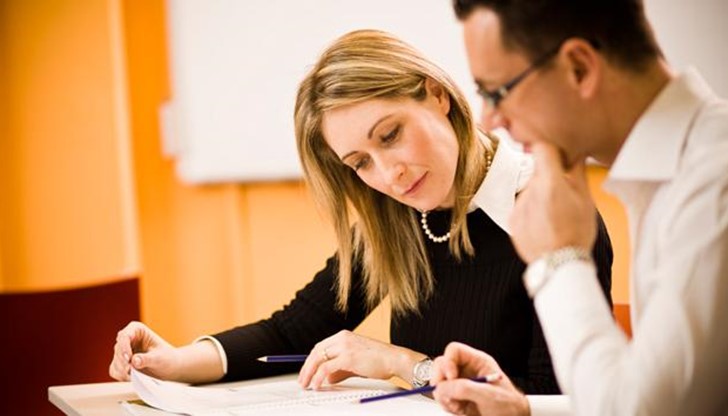 Учители и директори на училища ще минават през атестация Учители и директори на училища ще минават през атестация