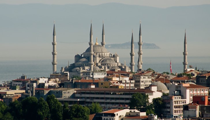 Мярката е срещу „отровата от тероризма“, която се лее от храмовете Мярката е срещу „отровата от тероризма“, която се лее от храмовете