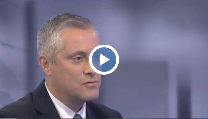 Министър Божидар Лукарски