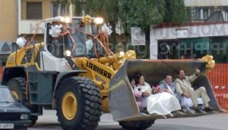 Те си казаха "Да" и заживяха щастливо, но надали искат да видят отново ТЕЗИ снимки