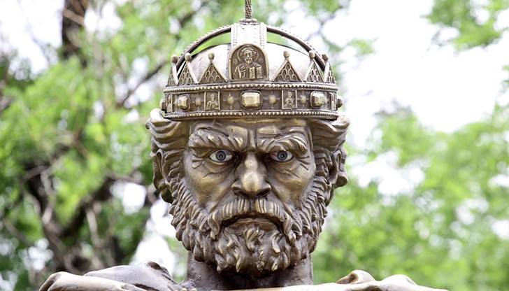 Световната медия се развълнува от паметника на Самуил Световната медия се развълнува от паметника на Самуил