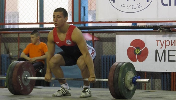 Отборът на ТСК – Русе ще се включи днес в държавното лично първенство по вдигане на тежести
