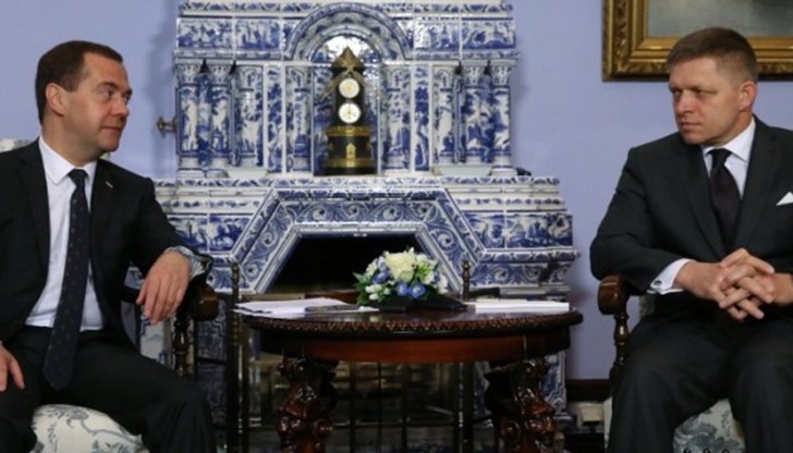 Словакия е предложила на Русия проект с България, Румъния, Унгария и ЕС, свързан с "Турски поток" Словакия е предложила на Русия проект с България, Румъния, Унгария и ЕС, свързан с "Турски поток"