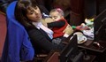 Политик накърми бебето си по време на политическа дискусия