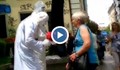 Вижте как улични мимове мамят минувачите