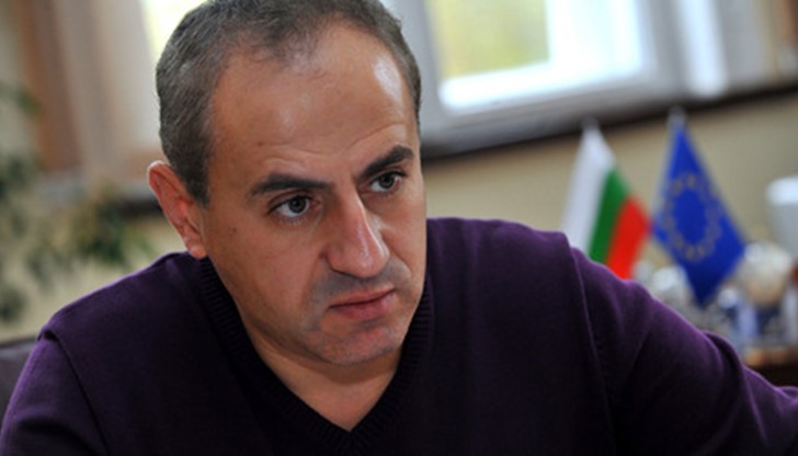 Кметът на Кюстендил Петър Паунов ще отговаря за упражнена дискриминация Кметът на Кюстендил Петър Паунов ще отговаря за упражнена дискриминация