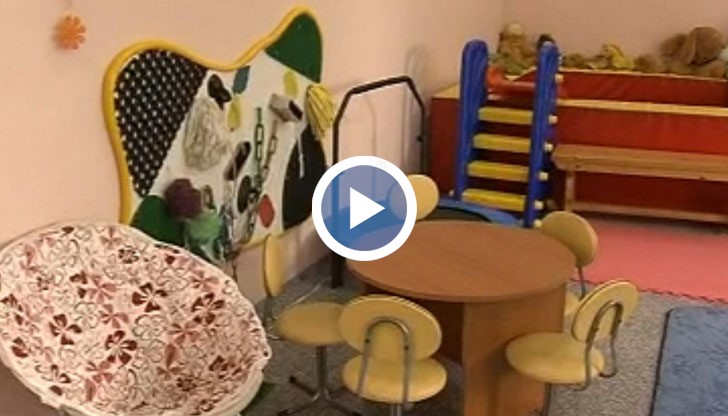 Увеличават се приемните семейства за деца с увреждания