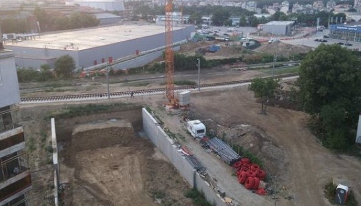 Пробивът Кауфланд в Русе от птичи поглед: Почнаха тунела, изместиха жп-линията