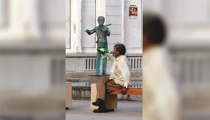 Мили К.....е може би това е истинската причина ...