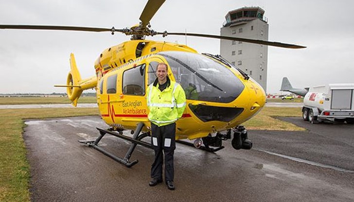 Принц Уилям ще дарява заплатата си за благотворителност