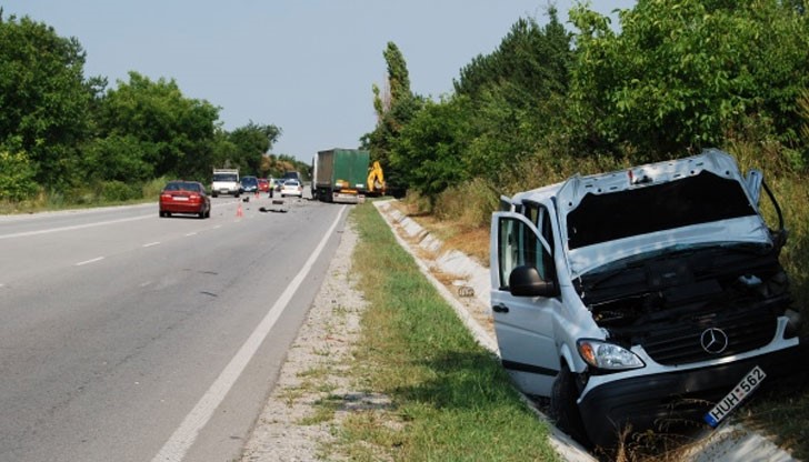 Причините за катастрофата са в процес на изясняване