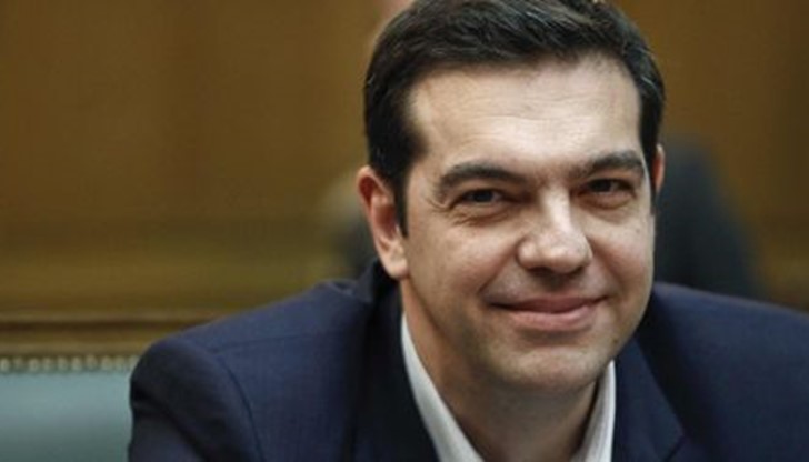 Гръцкият премиер Алексис Ципрас няма да подаде оставка, въпреки че смята