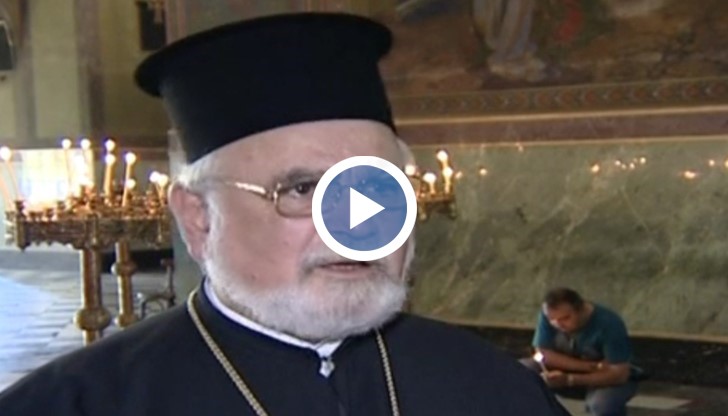 Причината, от една страна, е заради една от божиите заповеди...