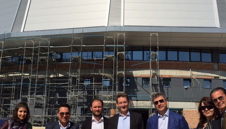 В момента текат последните довършителни дейности в най-модерното спортно съоръжение в страната