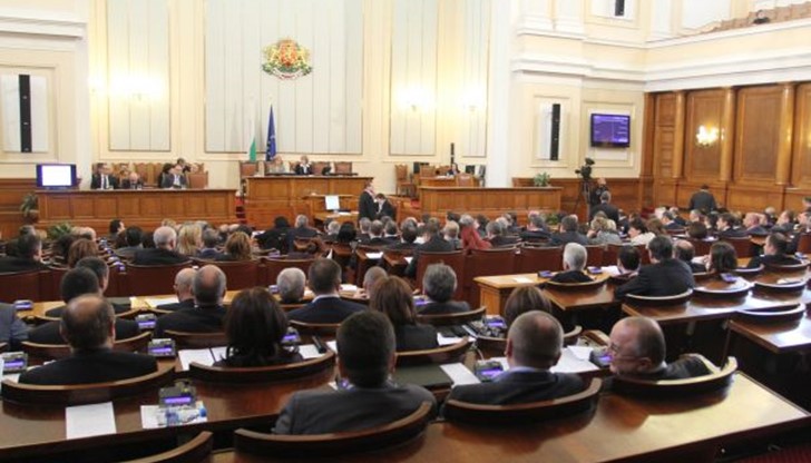 Партията, създадена от бившите видни членове на ГЕРБ Мирослав Найденов и Емил Димитров, ще е в коалиция с част от депутатите на БДЦ, Партията, създадена от бившите видни членове на ГЕРБ Мирослав Найденов и Емил Димитров, ще е в коалиция с част от депутатите на БДЦ,