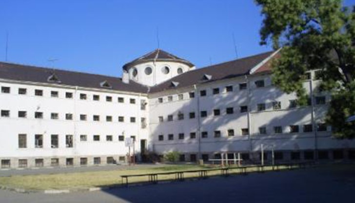 Надзиратели от Старозагорския затвор ще бъдат обучавани в толерантност Надзиратели от Старозагорския затвор ще бъдат обучавани в толерантност