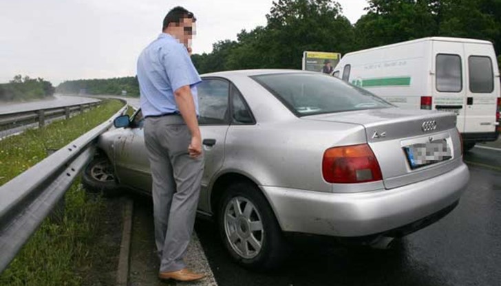 Последната подобна група е засечена да „заработва” на главния път ...