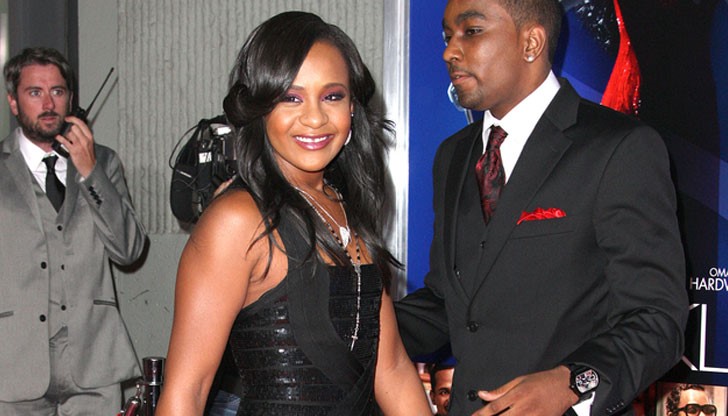 22-годишната Боби Кристина беше в кома от 6 месеца 22-годишната Боби Кристина беше в кома от 6 месеца