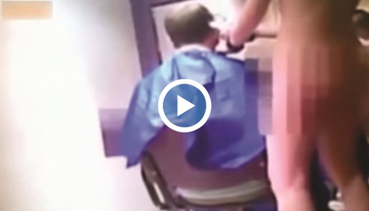 Един от посетителите на фризьорския „бардак“ обаче снимал момичетата и предоставил кадрите ...