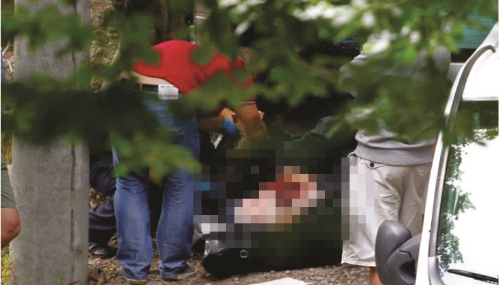 Лъчезар бил много богат, цяла сутрин търсил пистолет Лъчезар бил много богат, цяла сутрин търсил пистолет